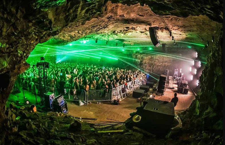 The Caverns, Tennessee, USA